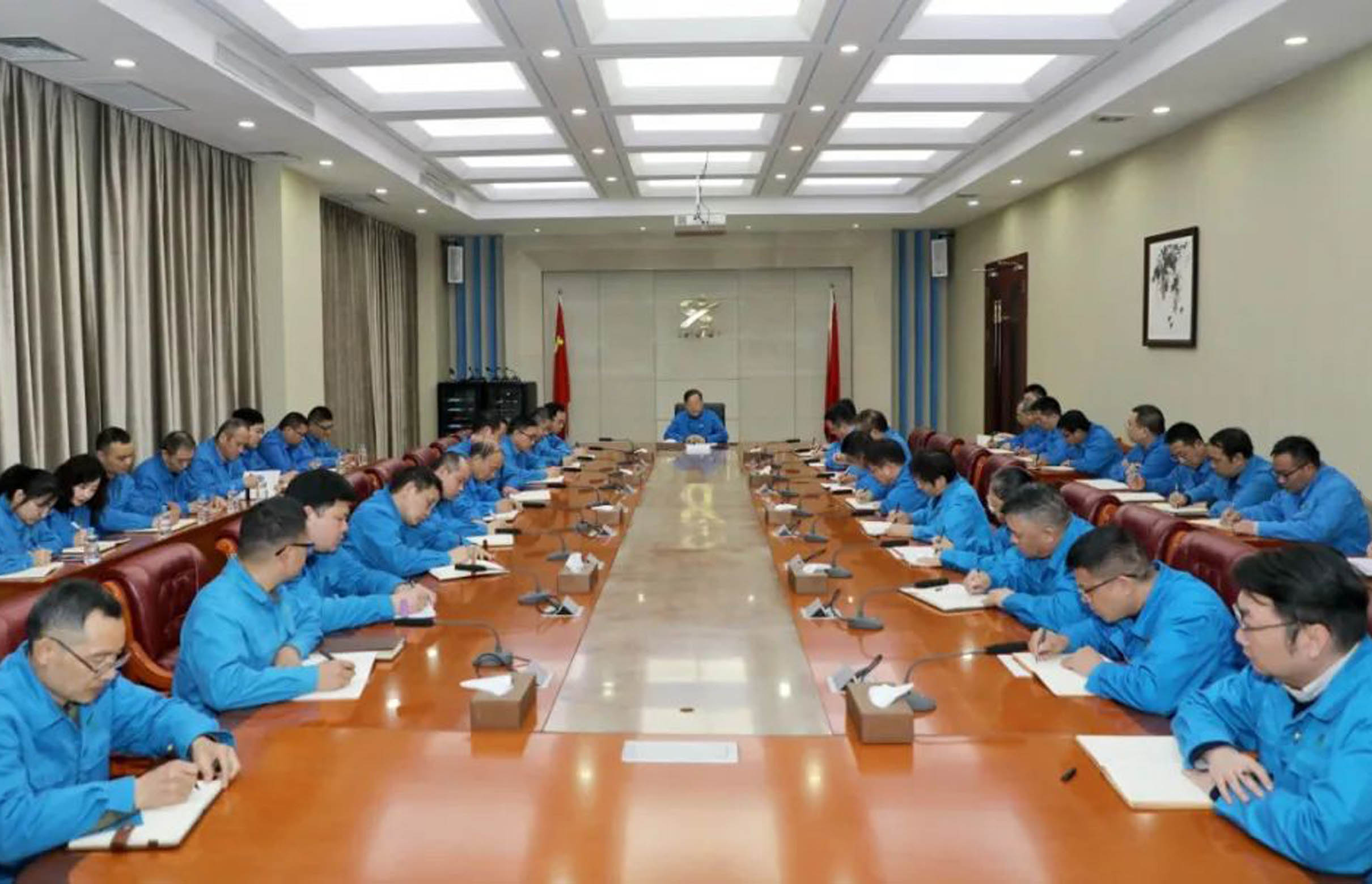 学习民营企业座谈会精神——pg电子游戏app集团：发挥装备能力强、制造能力强、创新能力强的优势，坚守主业、做强实业。